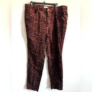 Loft, Women’s Size 33, leopard corduroy pants